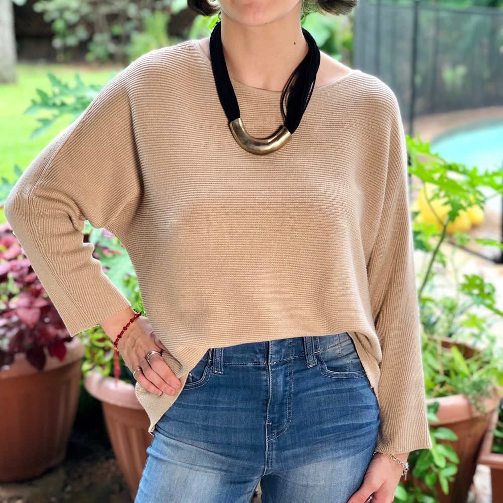 Boat neck sweater